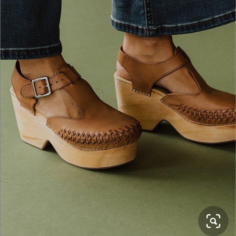 Free People Clogs